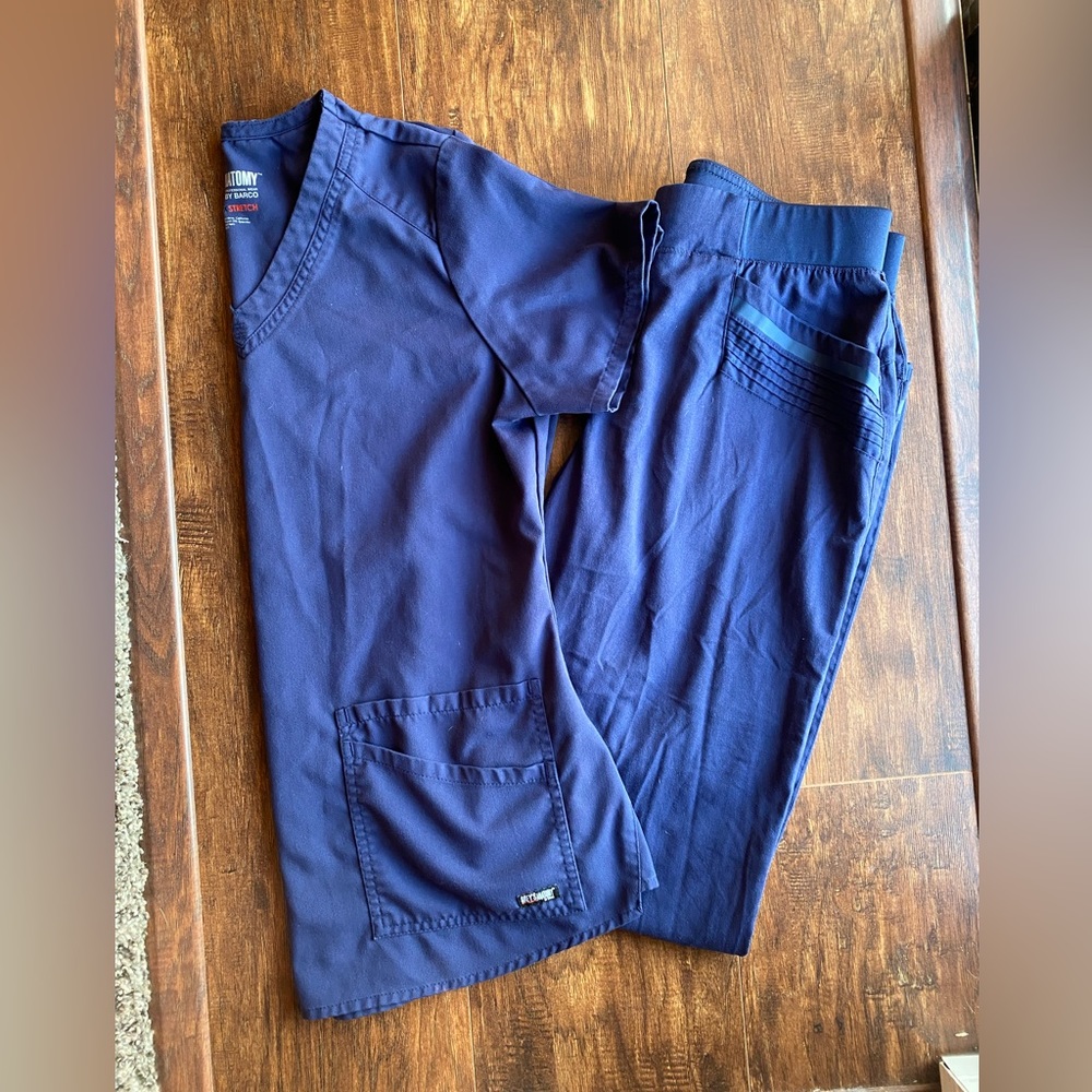 NAVY Grey’s Anatomy by BARCO Scrub Set